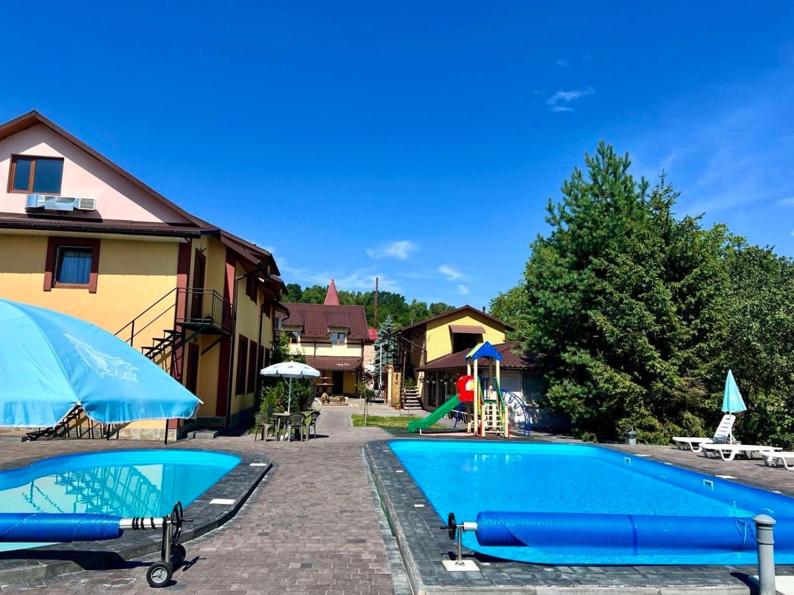 Sadyba Magnat Hotel Dilyatyn Eksteriør billede
